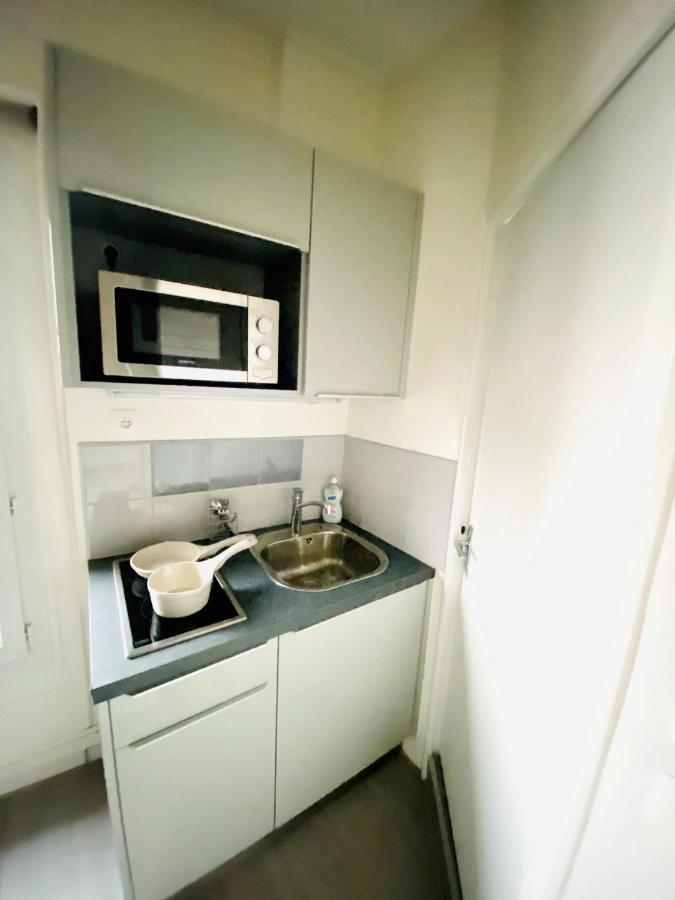 Enghien-Les-Bains: Studio Au Coeur Du Centre Ville. ภายนอก รูปภาพ