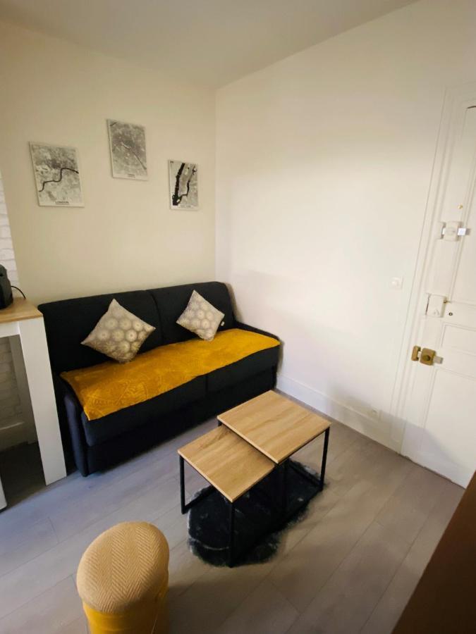 Enghien-Les-Bains: Studio Au Coeur Du Centre Ville. ภายนอก รูปภาพ